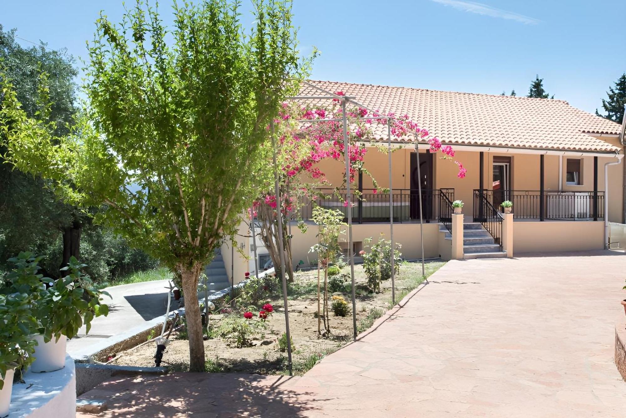 Apartament Stavros & Loulas House